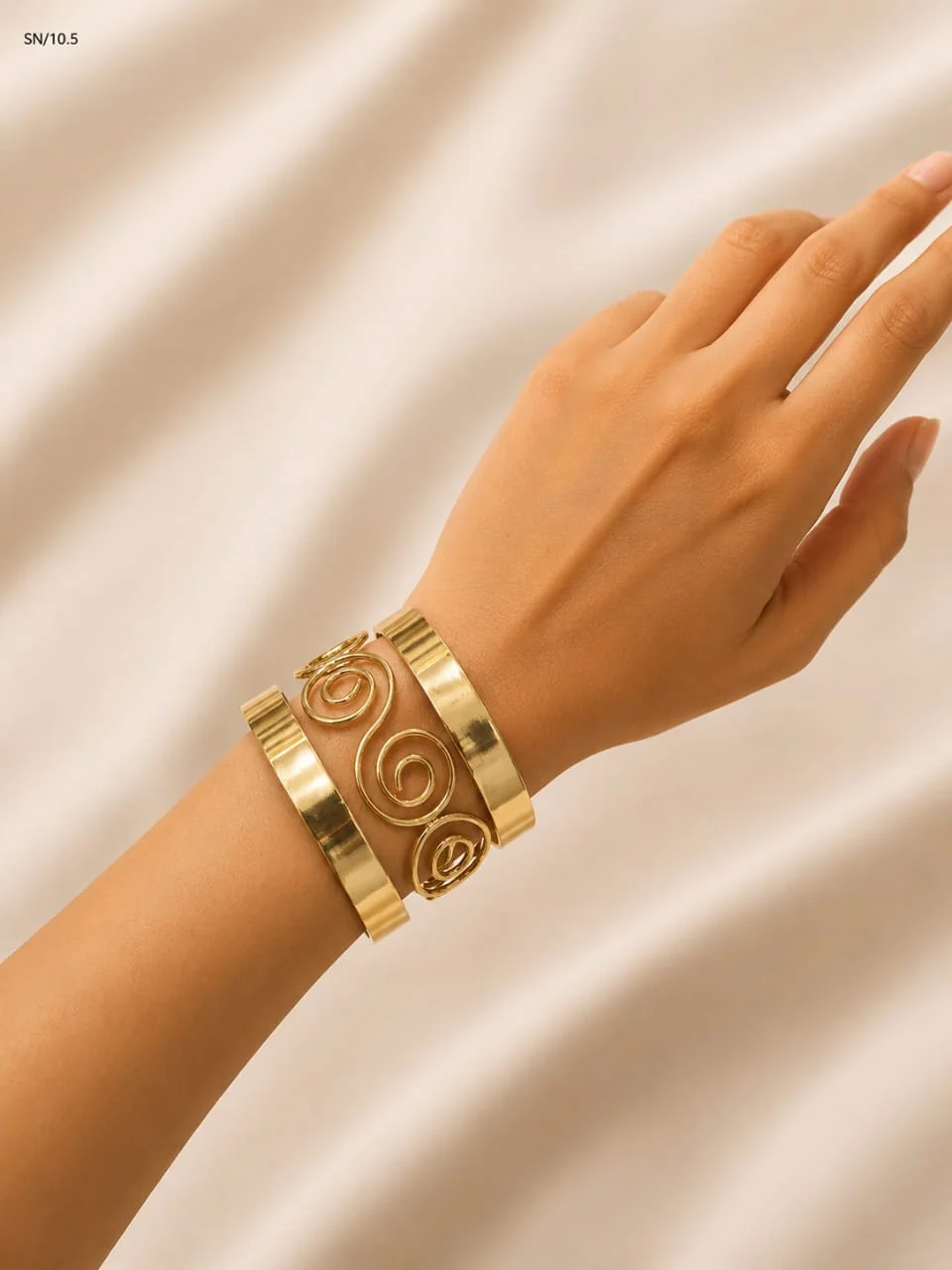 Bracelets 40